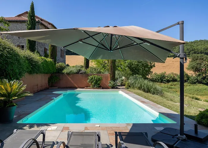 Bed & Breakfast Mas Combefa