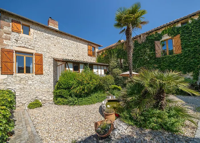 Mas Bed & Breakfast 3*